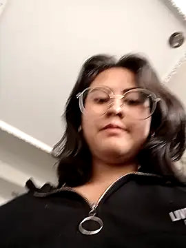 lara moon25 online show from 12-10-24, 06:38