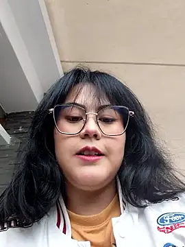 lara moon25 online show from 11-18-25, 08:57