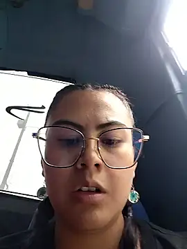 lara moon25 online show from 01-09-26, 07:37