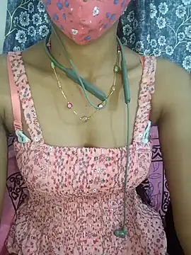 Snapshot of Miakhalifatamil chatting on 01-31-25, 07:40 Miakhalifatamil online show from 01-31-25, 07:40