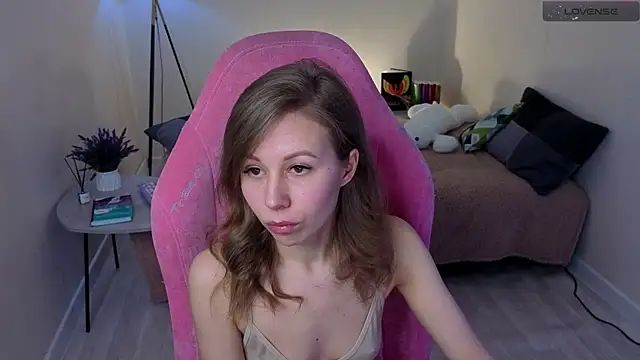 Lill Mary online show from 02-28-25, 04:10