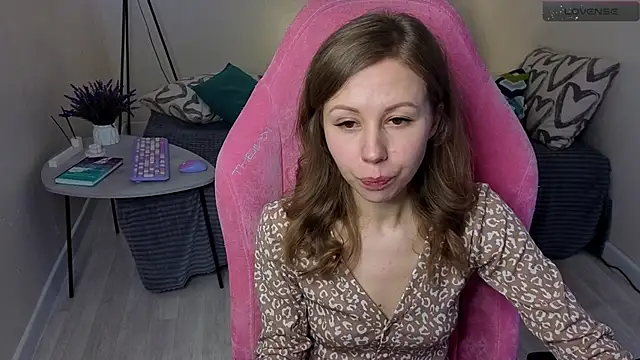 Lill Mary online show from 03-11-25, 03:05