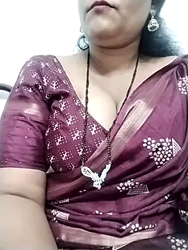 Nyra-23 online show from 02-08-25, 11:22