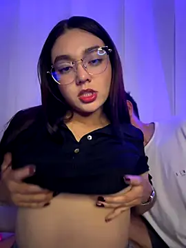 Snapshot of camianddanna chatting on 11-14-25, 01:37 camianddanna online show from 11-14-25, 01:37