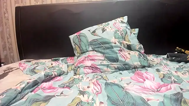 Cookiecutey online show from 01-18-26, 09:35