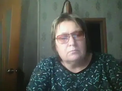 MelanieCold467 online show from 11-28-25, 03:36