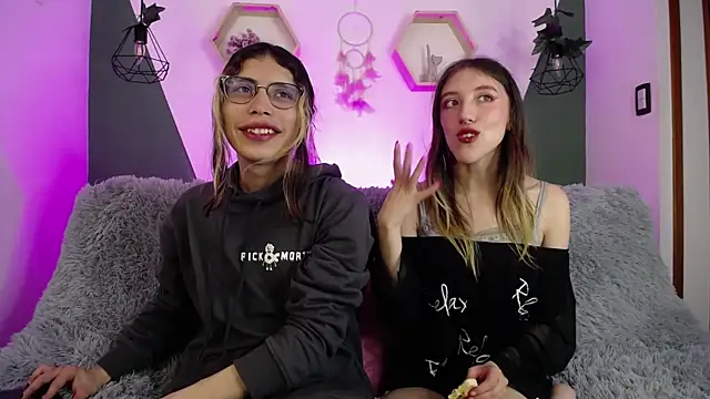 BRIAR AND BLAIR online show from 02-07-25, 02:04