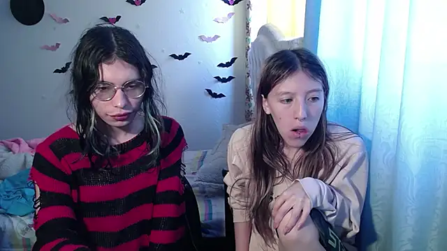 BRIAR AND BLAIR online show from 09-20-25, 03:57