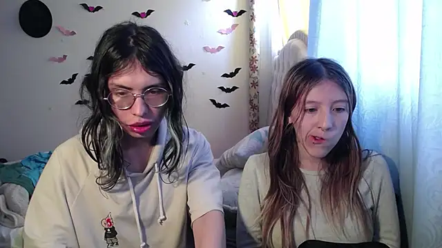BRIAR AND BLAIR online show from 09-24-25, 03:48