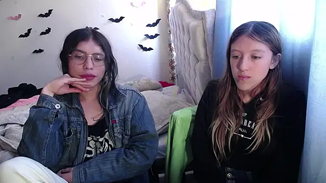 BRIAR AND BLAIR online show from 10-10-25, 04:28