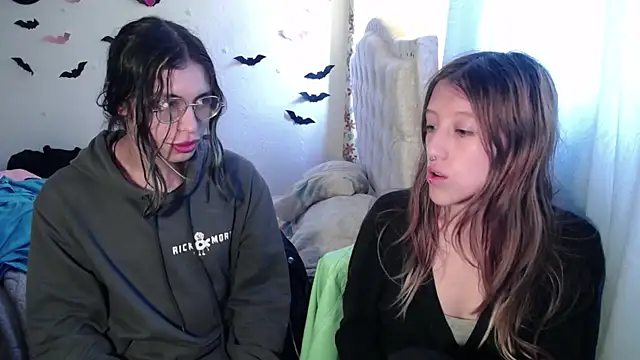 BRIAR AND BLAIR online show from 10-16-25, 06:53