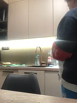 Meliss Official9 online show from 04-15-26, 08:20