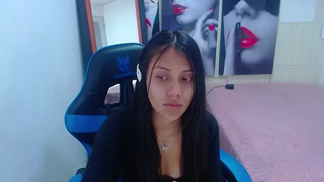 Catalehia Milk online show from 12-24-24, 03:27