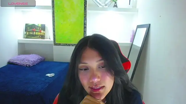 Catalehia Milk online show from 12-28-24, 09:08