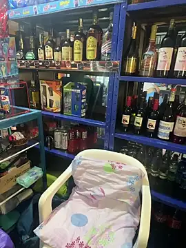 Snapshot of Hot_beauty__ chatting on 03-03-25, 11:56 Hot beauty online show from 03-03-25, 11:56