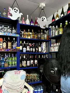 Snapshot of Hot_beauty__ chatting on 11-02-25, 12:57 Hot beauty online show from 11-02-25, 12:57