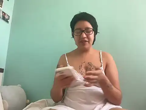 bbymadokaa online show from 12-05-25, 04:47