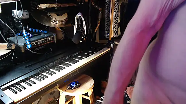 DREAMZ420 online show from 10-13-25, 09:42