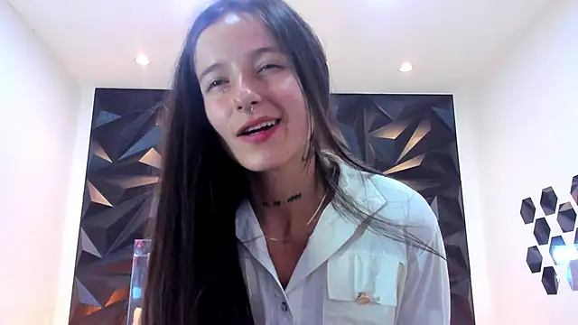 valentinasu1 online show from 10-09-25, 03:10