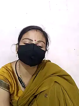 Snapshot of pujabhabi51 chatting on 01-07-25, 05:42 pujabhabi51 online show from 01-07-25, 05:42