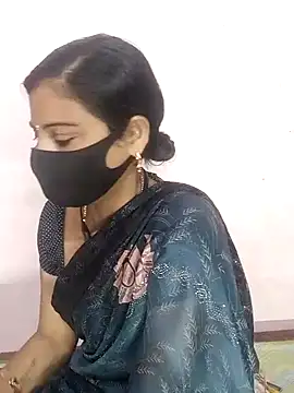 Snapshot of pujabhabi51 chatting on 01-25-25, 05:30 pujabhabi51 online show from 01-25-25, 05:30