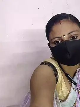 Snapshot of pujabhabi51 chatting on 02-04-25, 02:32 pujabhabi51 online show from 02-04-25, 02:32