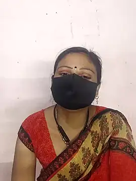 Snapshot of pujabhabi51 chatting on 02-19-25, 06:43 pujabhabi51 online show from 02-19-25, 06:43