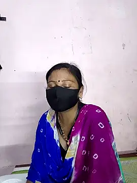 Snapshot of pujabhabi51 chatting on 02-20-25, 08:03 pujabhabi51 online show from 02-20-25, 08:03