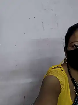 Snapshot of pujabhabi51 chatting on 02-22-25, 02:06 pujabhabi51 online show from 02-22-25, 02:06