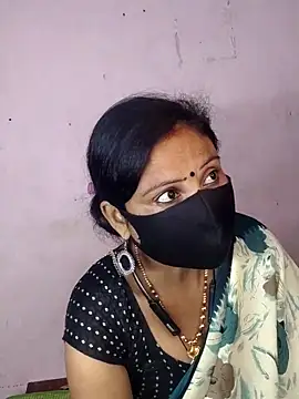 Snapshot of pujabhabi51 chatting on 03-01-25, 02:13 pujabhabi51 online show from 03-01-25, 02:13