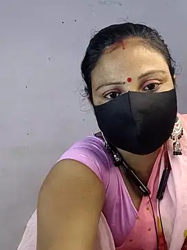 Snapshot of pujabhabi51 chatting on 03-05-25, 04:24 pujabhabi51 online show from 03-05-25, 04:24