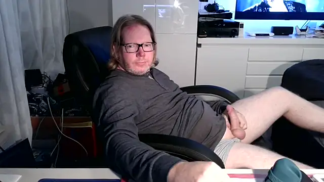 VSteph online show from 10-17-25, 07:49