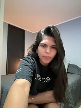 Snapshot of sc4ry_girl1 chatting on 01-15-25, 02:49 sc4ry girl1 online show from 01-15-25, 02:49