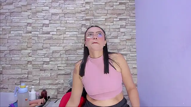 nicollee18 online show from 09-09-25, 11:59