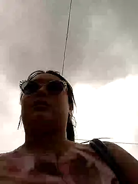 Snapshot of ambar_07 chatting on 02-07-25, 06:34 ambar 07 online show from 02-07-25, 06:34