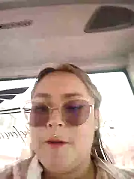 Snapshot of ambar_07 chatting on 09-10-25, 06:52 ambar 07 online show from 09-10-25, 06:52