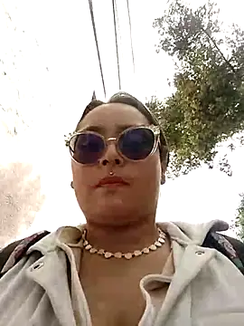 Snapshot of ambar_07 chatting on 09-12-25, 07:14 ambar 07 online show from 09-12-25, 07:14
