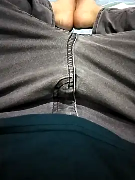 Snapshot of keynokall chatting on 10-05-25, 07:23 keynokall online show from 10-05-25, 07:23