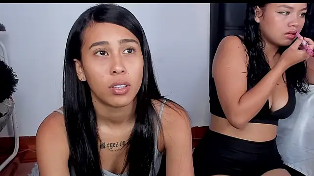 lilibluex online show from 01-25-25, 03:41