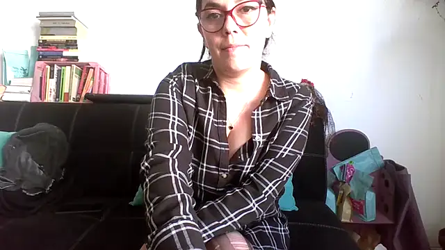 Tiramisu89 online show from 10-29-25, 06:09