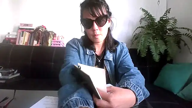 Tiramisu89 online show from 01-15-26, 10:02