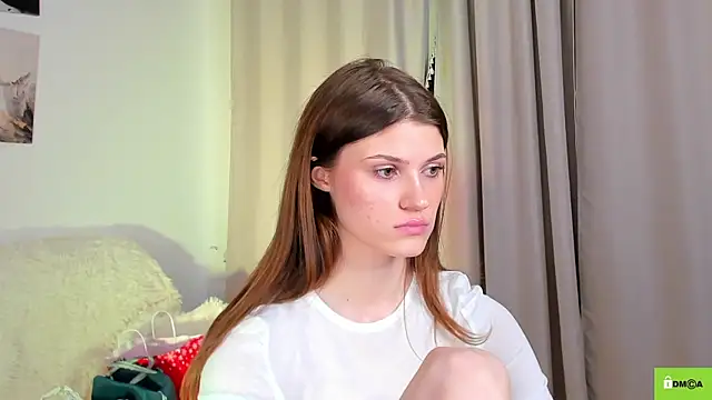 Hello Vivienne online show from 12-13-24, 08:58