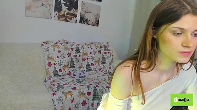 Hello Vivienne online show from 12-28-24, 01:38