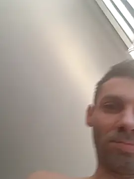 Snapshot of boysexy350 chatting on 10-16-25, 06:47 boysexy350 online show from 10-16-25, 06:47