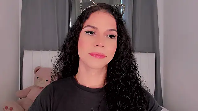 gatitavenecis online show from 10-27-25, 05:39