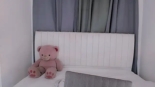 gatitavenecis online show from 11-03-25, 05:03