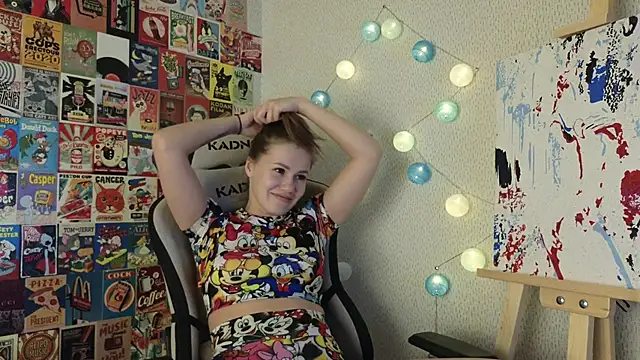 LittleLeen online show from 12-02-24, 06:21