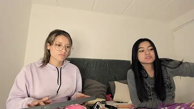 Gabby and Alice online show from 12-11-24, 09:23