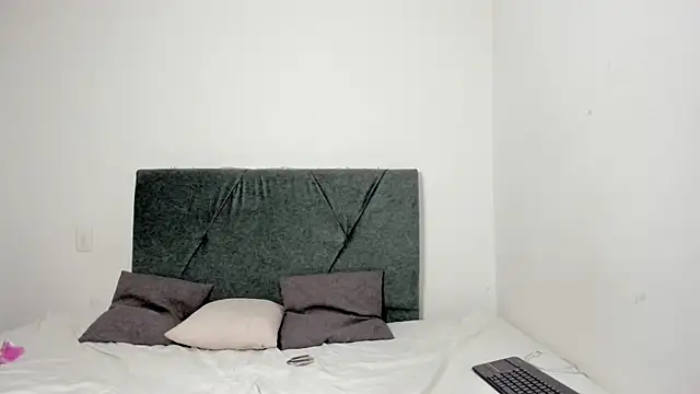 Gabby and Alice online show from 03-05-25, 11:27