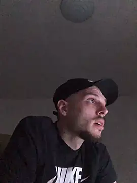 Snapshot of denz9209 chatting on 03-14-25, 12:43 denz9209 online show from 03-14-25, 12:43